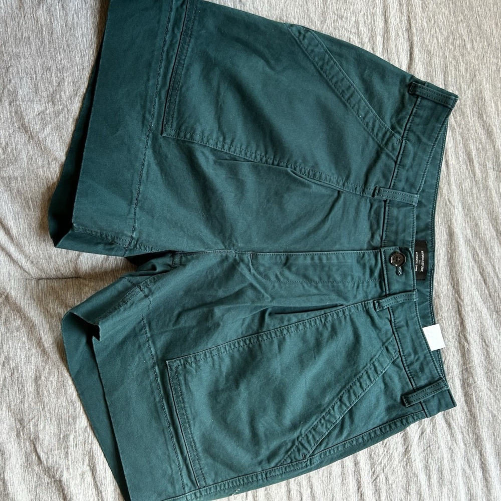 Banana Republic Authentic Chino Shorts Womens 8 Green Utility Patch Pocket High